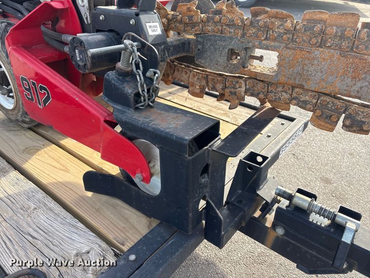 image for item FG2625 2018 Baretto 912 trencher