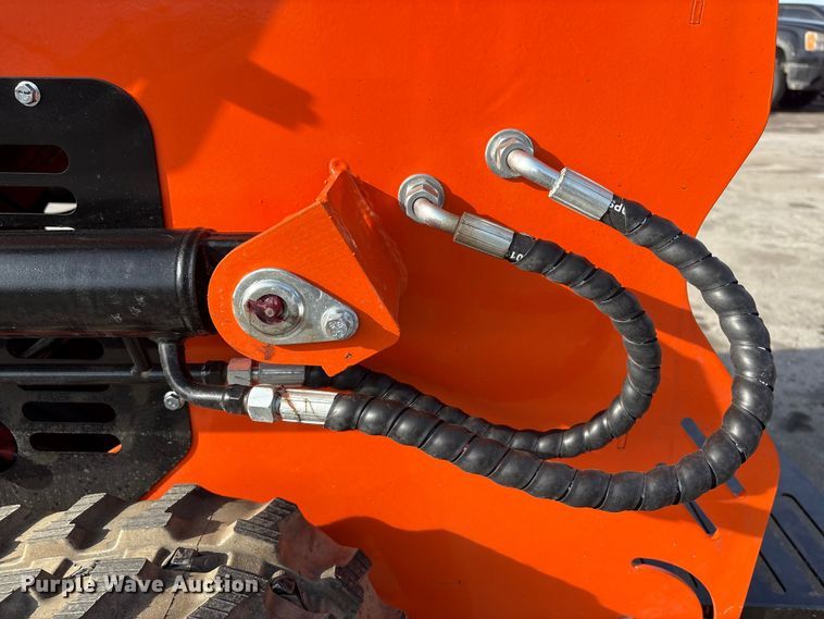 image for item FG2626 2025 SDLOOL 36C compact utility loader