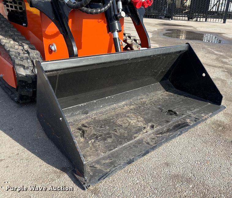 image for item FG2626 2025 SDLOOL 36C compact utility loader