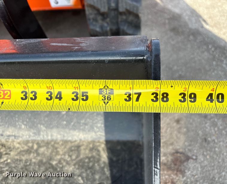 image for item FG2626 2025 SDLOOL 36C compact utility loader