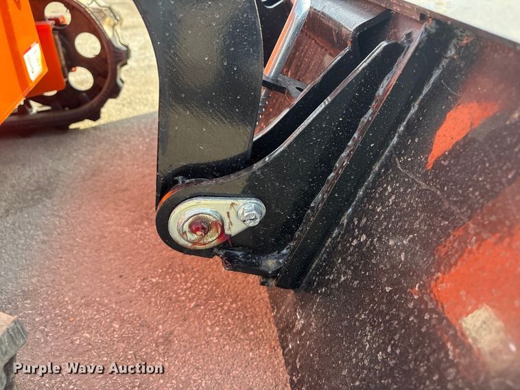 image for item FG2626 2025 SDLOOL 36C compact utility loader