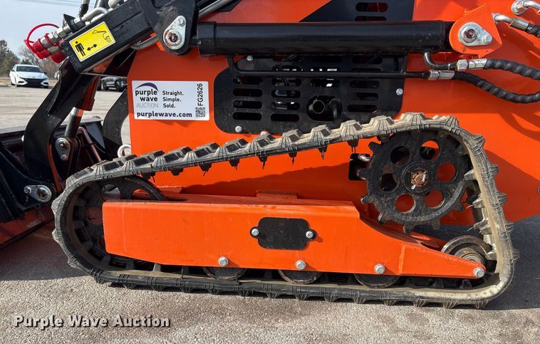 image for item FG2626 2025 SDLOOL 36C compact utility loader