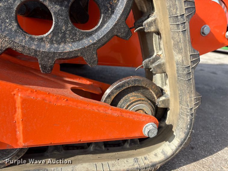 image for item FG2626 2025 SDLOOL 36C compact utility loader