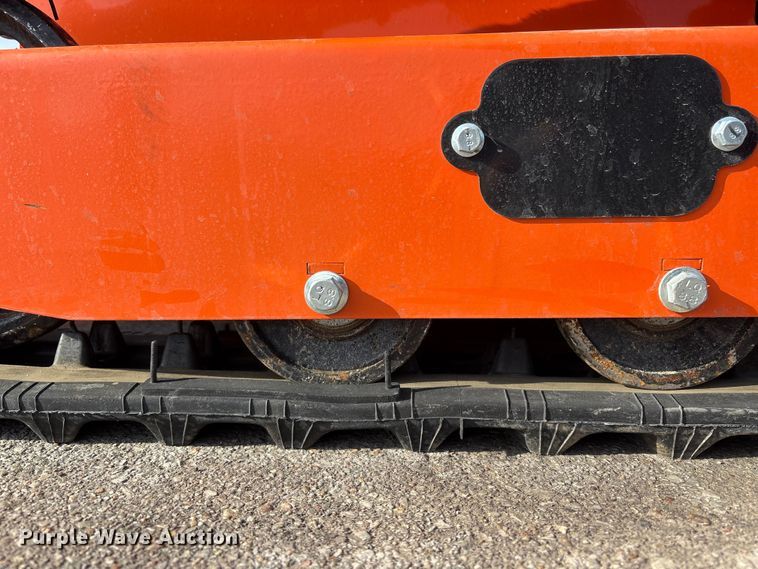 image for item FG2626 2025 SDLOOL 36C compact utility loader