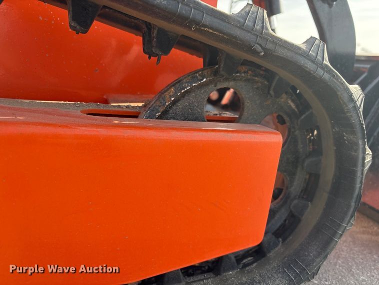 image for item FG2626 2025 SDLOOL 36C compact utility loader