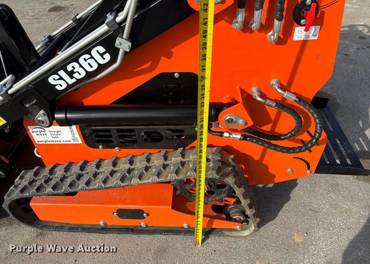 image for item FG2626 2025 SDLOOL 36C compact utility loader