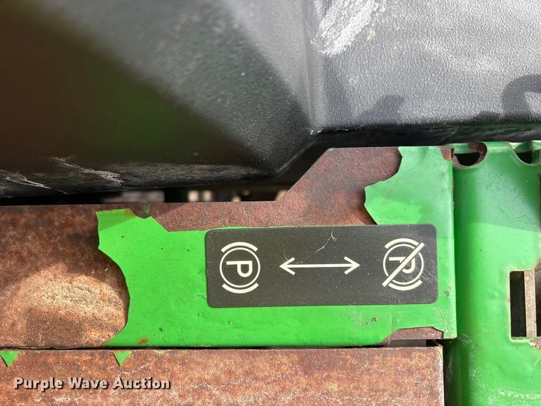 image for item FG2628 2011 John Deere 997SC ZTR lawn mower