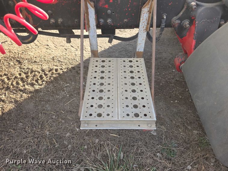 image for item FI0743 2005 Freightliner CST120 semi truck