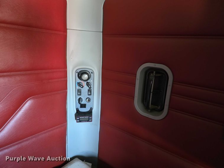 image for item FI0743 2005 Freightliner CST120 semi truck