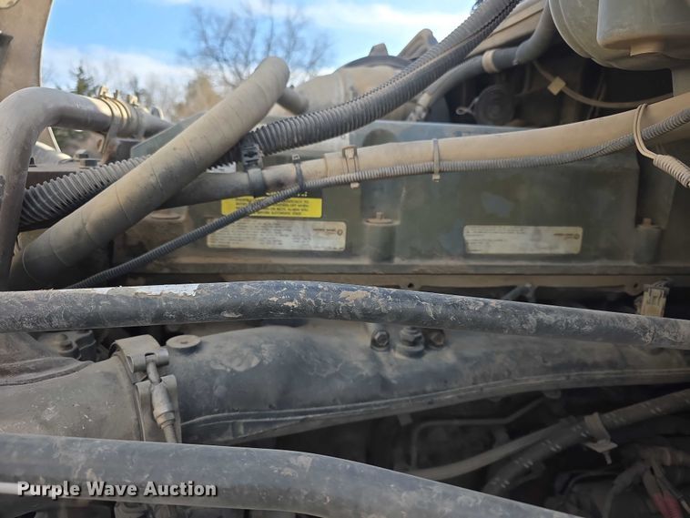 image for item FI0743 2005 Freightliner CST120 semi truck