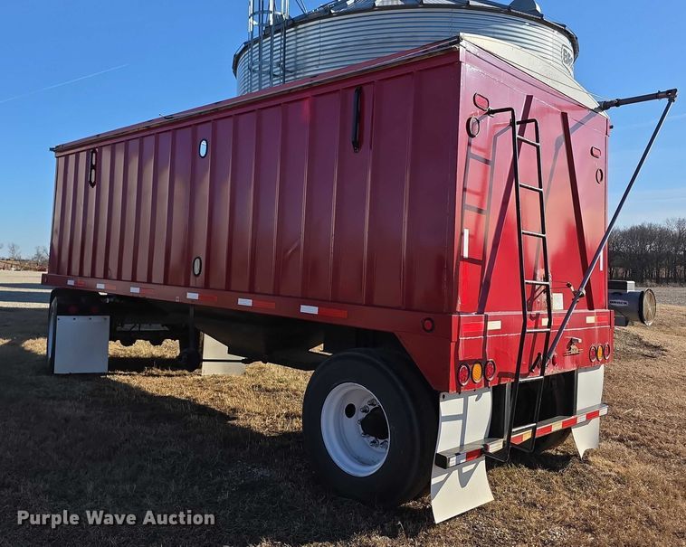 image for item FI0766 2024 Manufactured grain trailer