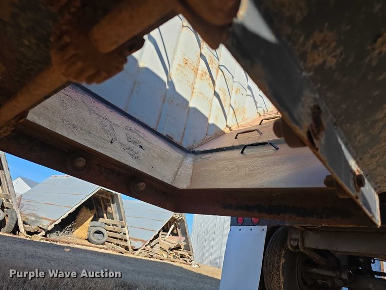 image for item FI0766 2024 Manufactured grain trailer