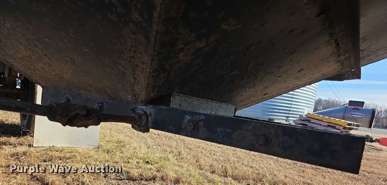 image for item FI0766 2024 Manufactured grain trailer