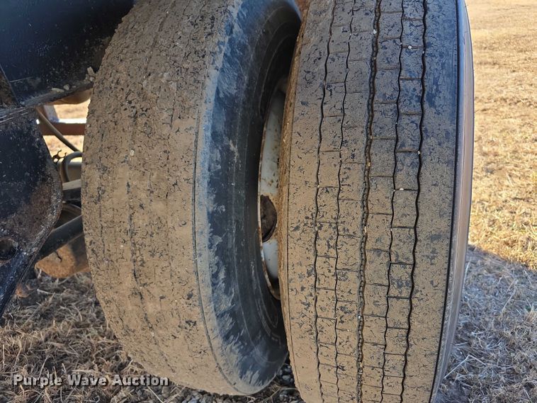 image for item FI0766 2024 Manufactured grain trailer