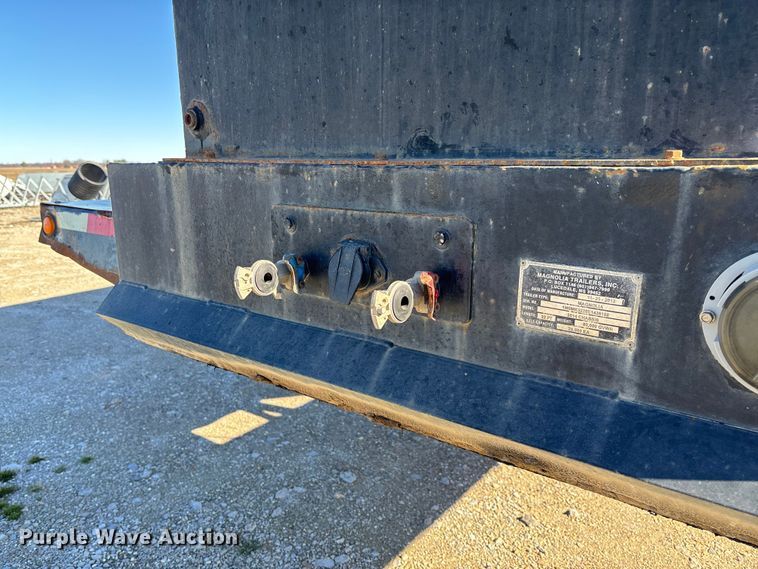 image for item FI1630 2014 Magnolia Adams fertilizer tender trailer