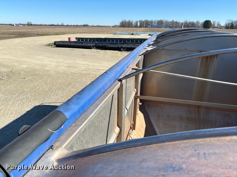 image for item FI1630 2014 Magnolia Adams fertilizer tender trailer