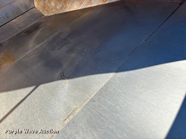 image for item FI1630 2014 Magnolia Adams fertilizer tender trailer