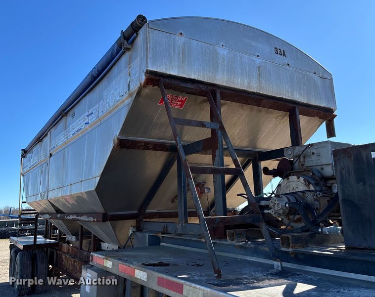 image for item FI1630 2014 Magnolia Adams fertilizer tender trailer