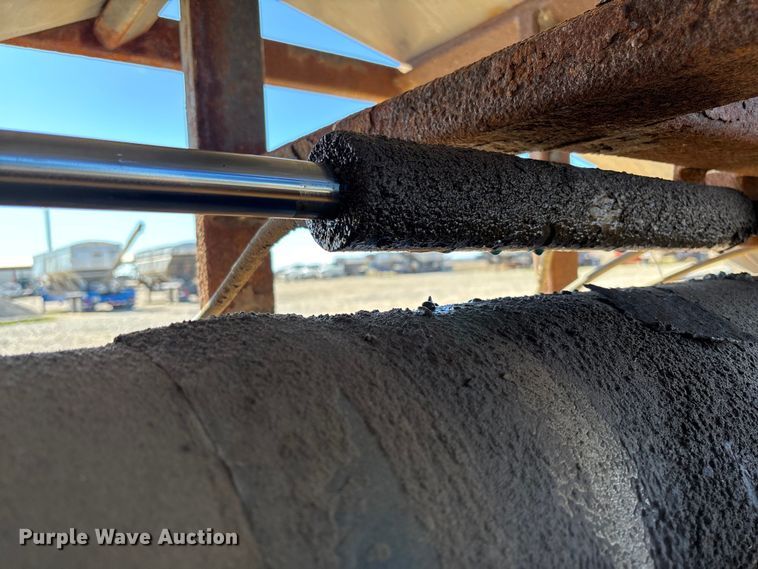 image for item FI1630 2014 Magnolia Adams fertilizer tender trailer