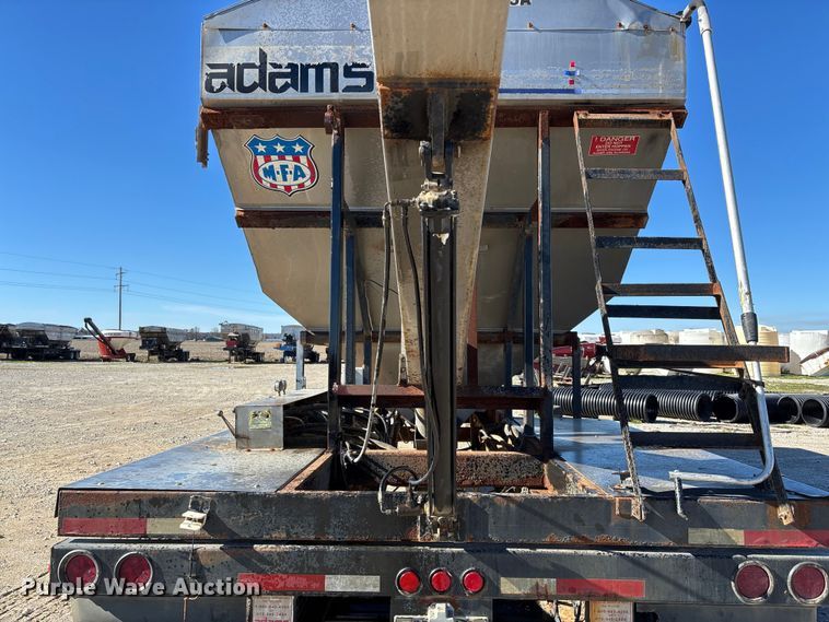 image for item FI1630 2014 Magnolia Adams fertilizer tender trailer