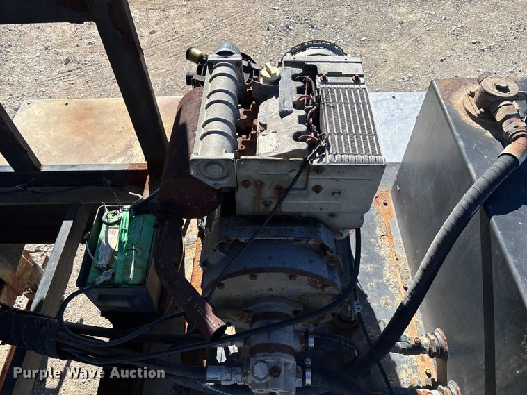 image for item FI1630 2014 Magnolia Adams fertilizer tender trailer