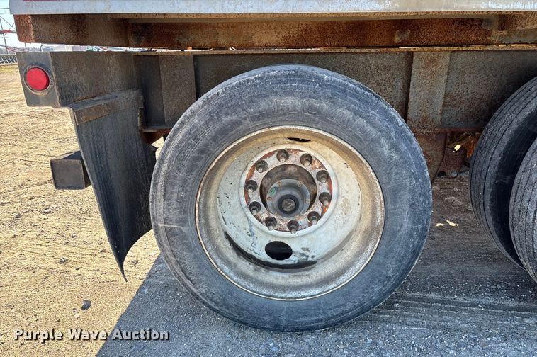 image for item FI1630 2014 Magnolia Adams fertilizer tender trailer