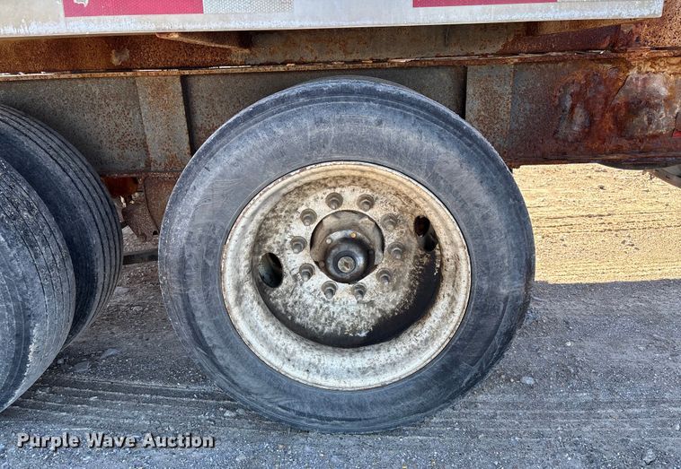 image for item FI1630 2014 Magnolia Adams fertilizer tender trailer