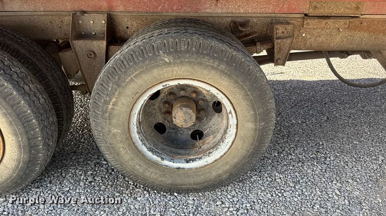 image for item NA9823 1972 Chevrolet C/50 grain truck