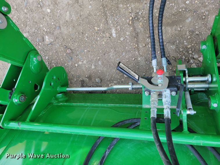image for item NO9893 John Deere 620R loader