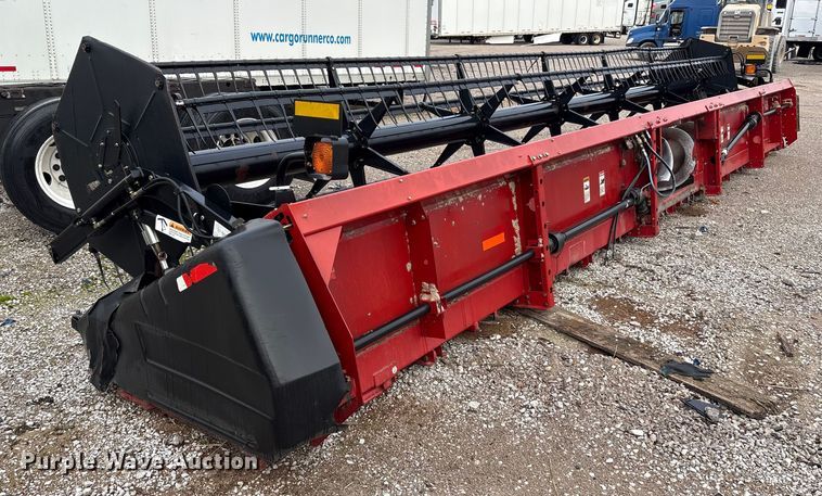 image for item YA1884 2005 Case IH 1020 flex draper head