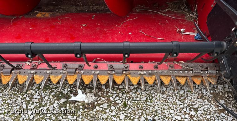 image for item YA1884 2005 Case IH 1020 flex draper head
