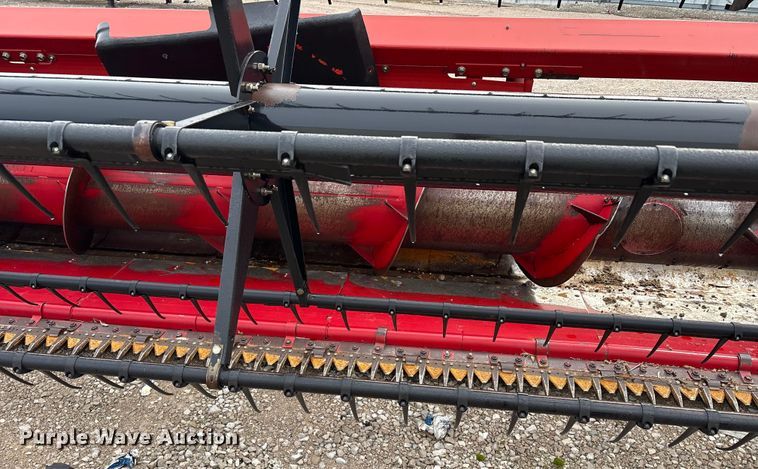 image for item YA1884 2005 Case IH 1020 flex draper head