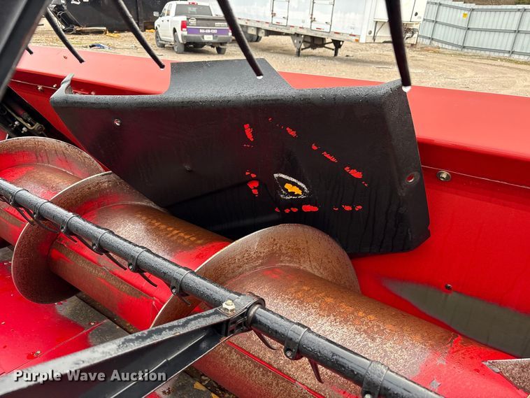 image for item YA1884 2005 Case IH 1020 flex draper head