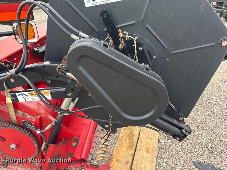 image for item YA1884 2005 Case IH 1020 flex draper head