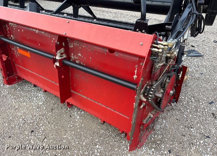 image for item YA1884 2005 Case IH 1020 flex draper head