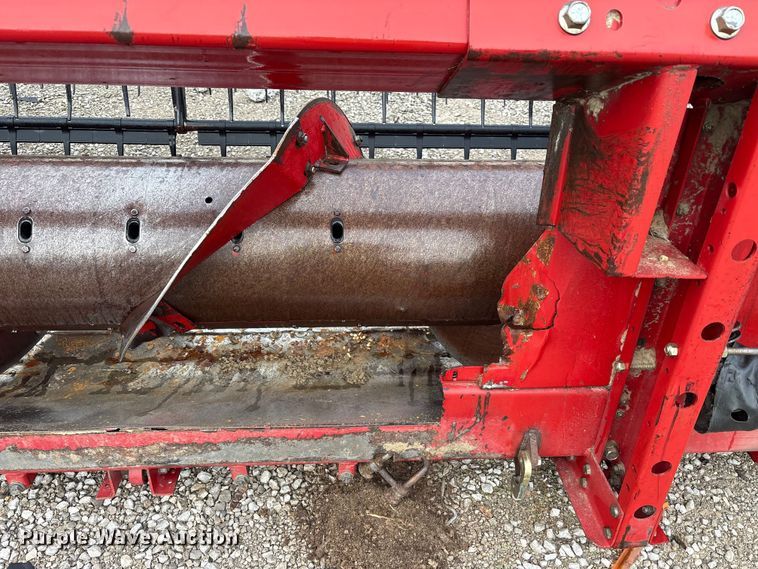 image for item YA1884 2005 Case IH 1020 flex draper head