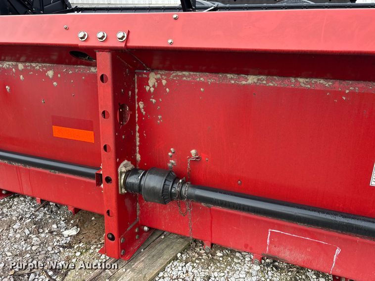image for item YA1884 2005 Case IH 1020 flex draper head