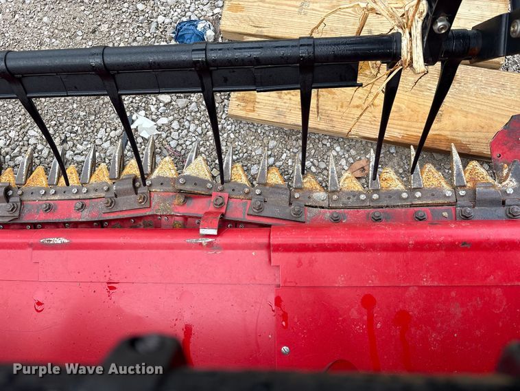 image for item YA1884 2005 Case IH 1020 flex draper head