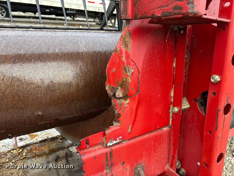 image for item YA1884 2005 Case IH 1020 flex draper head