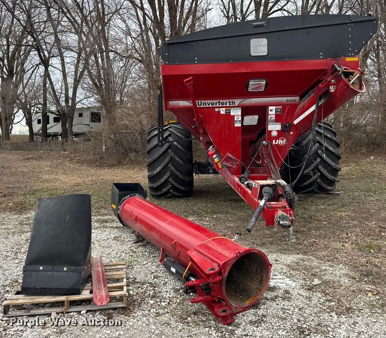 image for item YA1965 2024 Unverferth 1119 grain cart