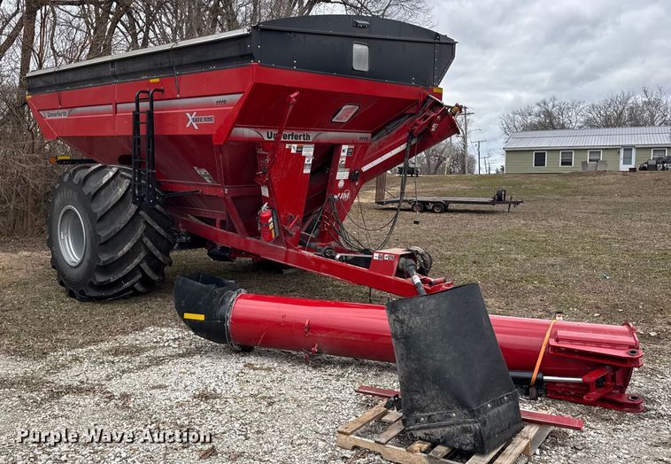 image for item YA1965 2024 Unverferth 1119 grain cart