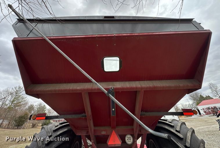 image for item YA1965 2024 Unverferth 1119 grain cart