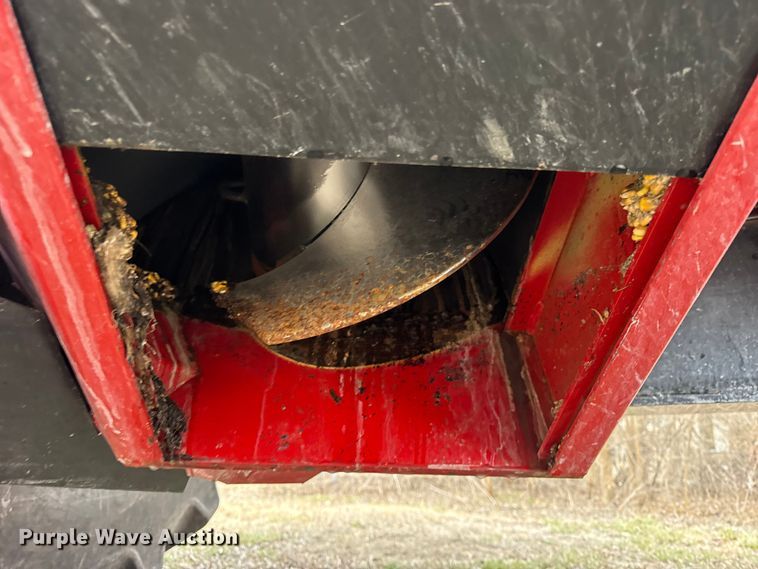 image for item YA1965 2024 Unverferth 1119 grain cart