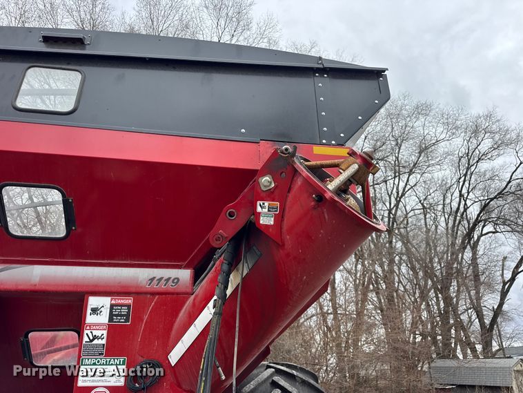 image for item YA1965 2024 Unverferth 1119 grain cart