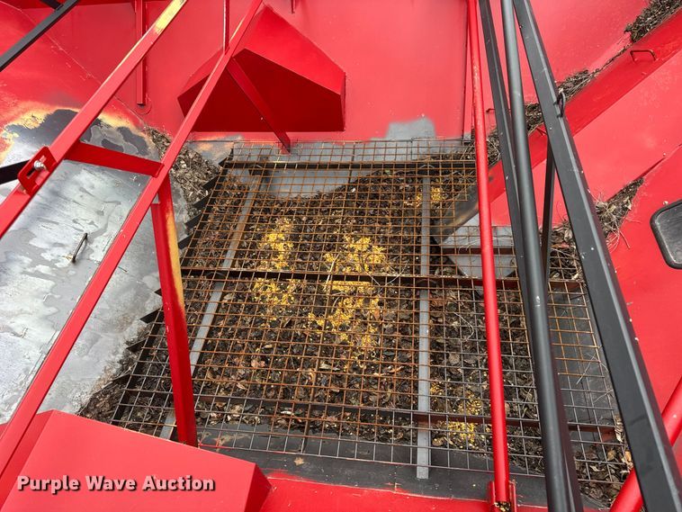 image for item YA1965 2024 Unverferth 1119 grain cart