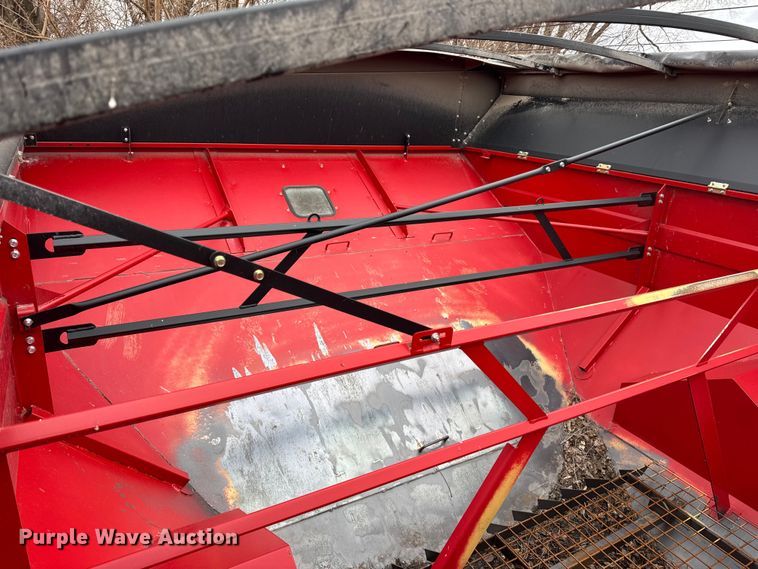 image for item YA1965 2024 Unverferth 1119 grain cart