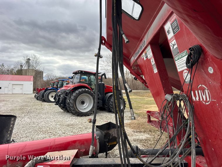 image for item YA1965 2024 Unverferth 1119 grain cart