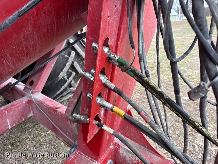 image for item YA1965 2024 Unverferth 1119 grain cart