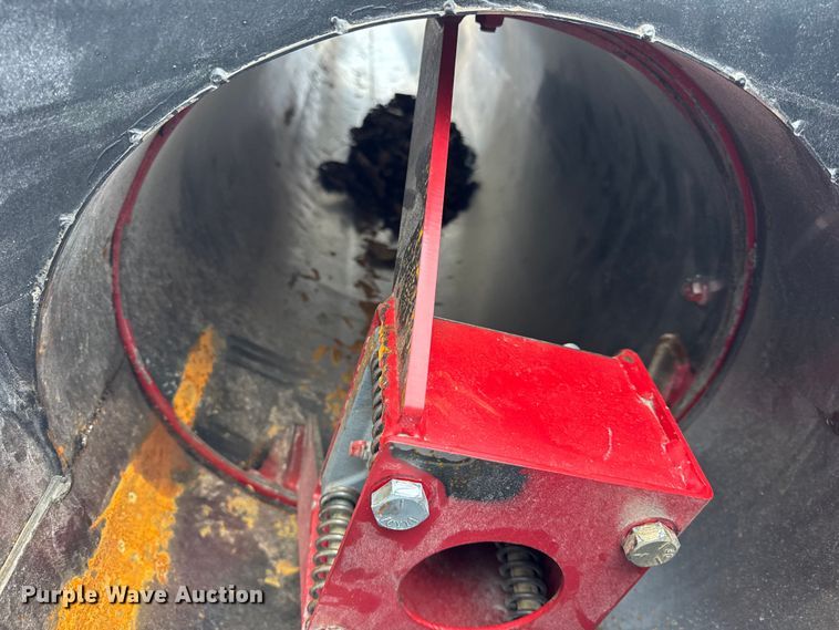 image for item YA1965 2024 Unverferth 1119 grain cart