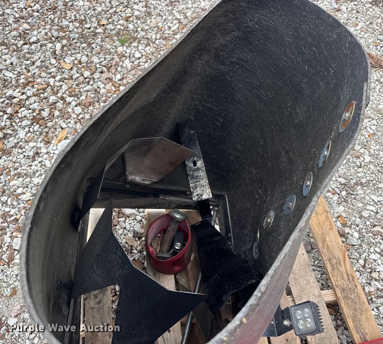 image for item YA1965 2024 Unverferth 1119 grain cart